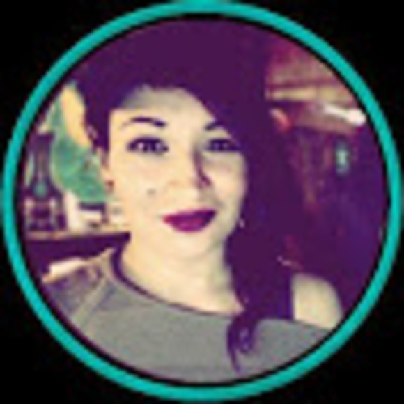 Meet your Posher, Carrie ann - Picture 1 of 1